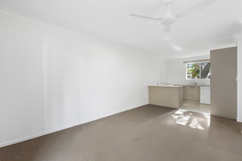 Image 6 for 4/4 Nyrang Ave, Palm Beach  QLD  4221