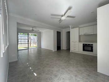 Image 4 for 2/2A Lucas Street, Scarborough  QLD  4020