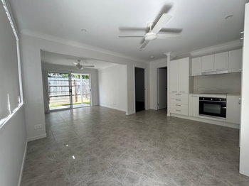 Image 5 for 2/2A Lucas Street, Scarborough  QLD  4020