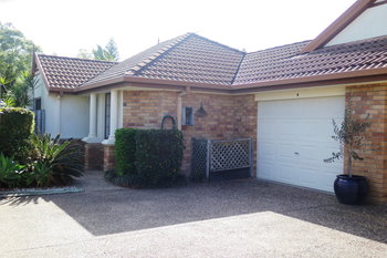 Image 3 for 21b Oasis Cres, Elanora  QLD  4221