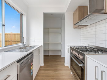 Image 3 for 26 Hallinan St, Tarneit  VIC  3029