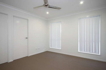 Image 5 for 1/27 Montree Cct, Kallangur  QLD  4503