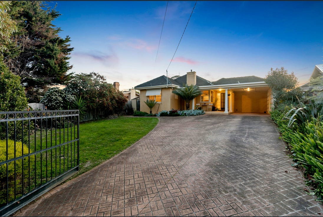 Main listing image for 110 Fortescue Ave, Seaford  VIC  3198