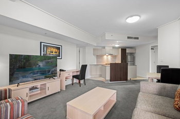 Image 3 for 217/420 Queen St, Brisbane City  QLD  4000
