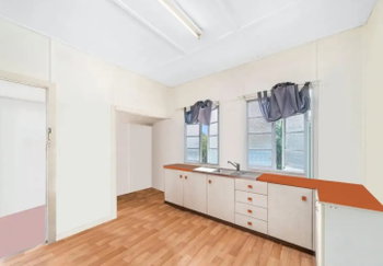 Image 4 for 2/3 Ella Street, Redcliffe  QLD  4020