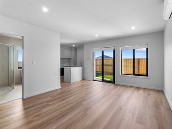 Image 5 for 77 Sifter Pkwy, Fraser Rise  VIC  3336