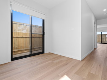 Image 5 for 69 Sifter Pkwy, Fraser Rise  VIC  3336