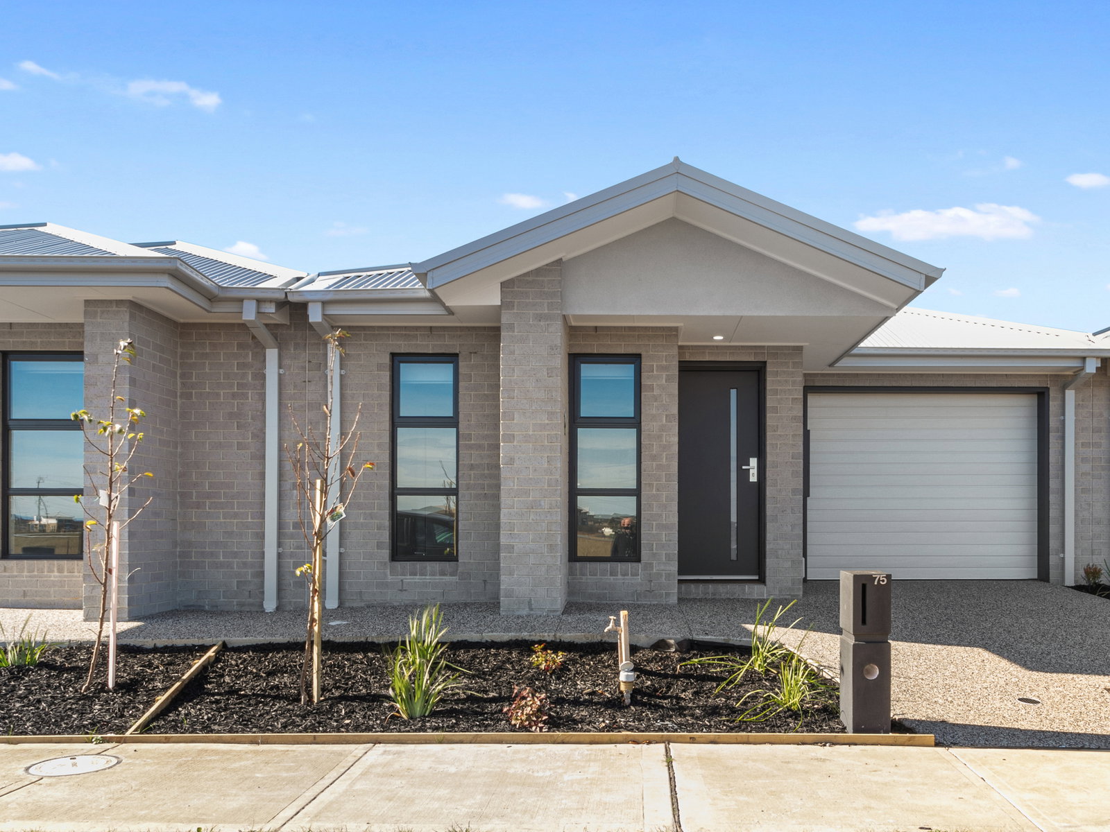 Main listing image for 75 Sifter Pkwy, Fraser Rise  VIC  3336