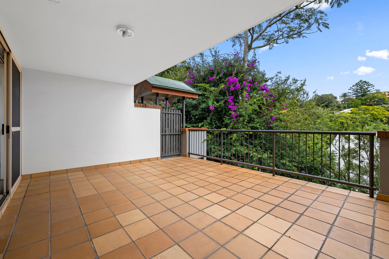 Main listing image for 18/87-89 Scott Rd, Herston  QLD  4006