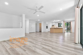 Image 6 for 7 Hillside Ct, Little Mountain  QLD  4551