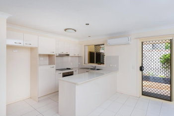 Image 3 for 2/35 Sammells Dr, Chermside  QLD  4032