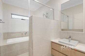 Image 6 for 22 Sonder St, White Rock  QLD  4306
