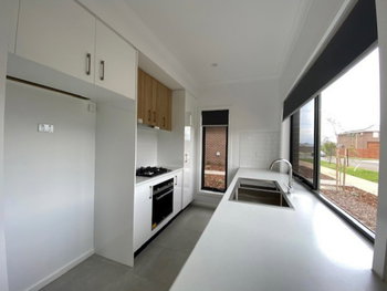Image 3 for 1/11 Alliance Street, Werribee  VIC  3030