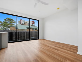 Image 4 for 5/101 Landsborough Parade, Golden Beach  QLD  4551