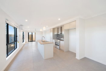 Image 5 for 2/24 Cambridge Way, Ripley  QLD  4306
