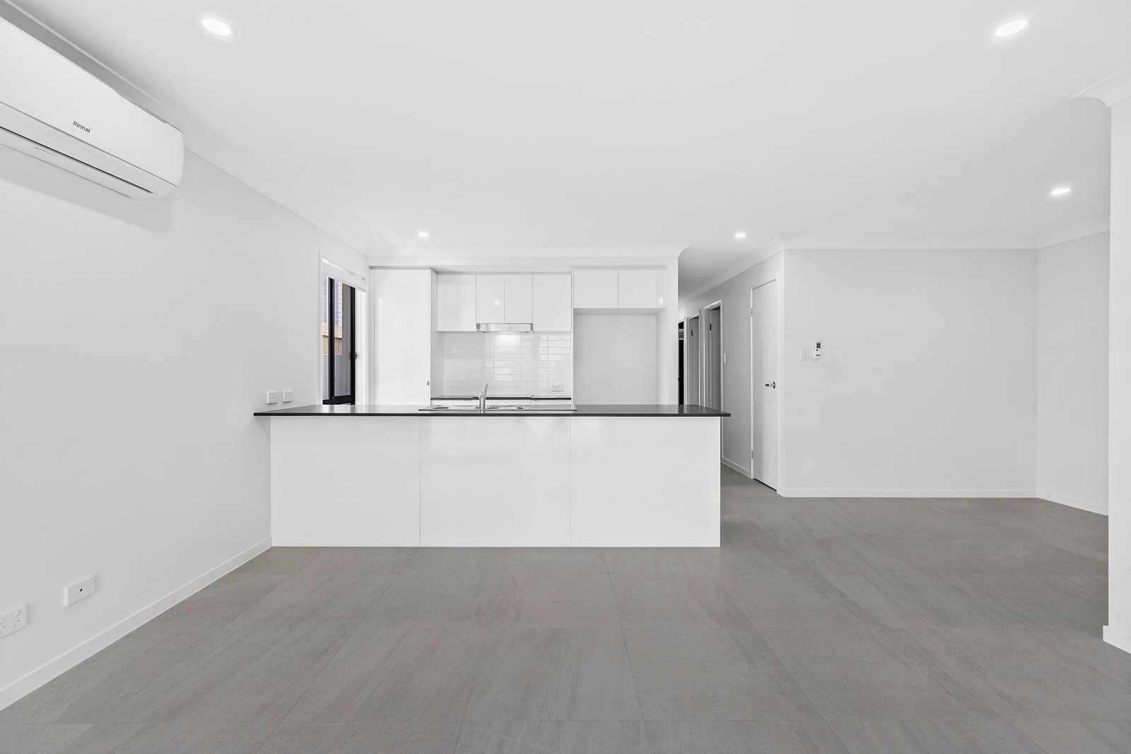 Main listing image for 1/7 Ratnam Rd, Redbank Plains  QLD  4301