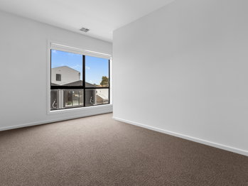Image 6 for 5 Tomkins Walk, Sydenham  VIC  3037