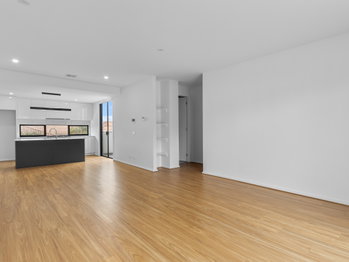 Image 4 for 5 Tomkins Walk, Sydenham  VIC  3037