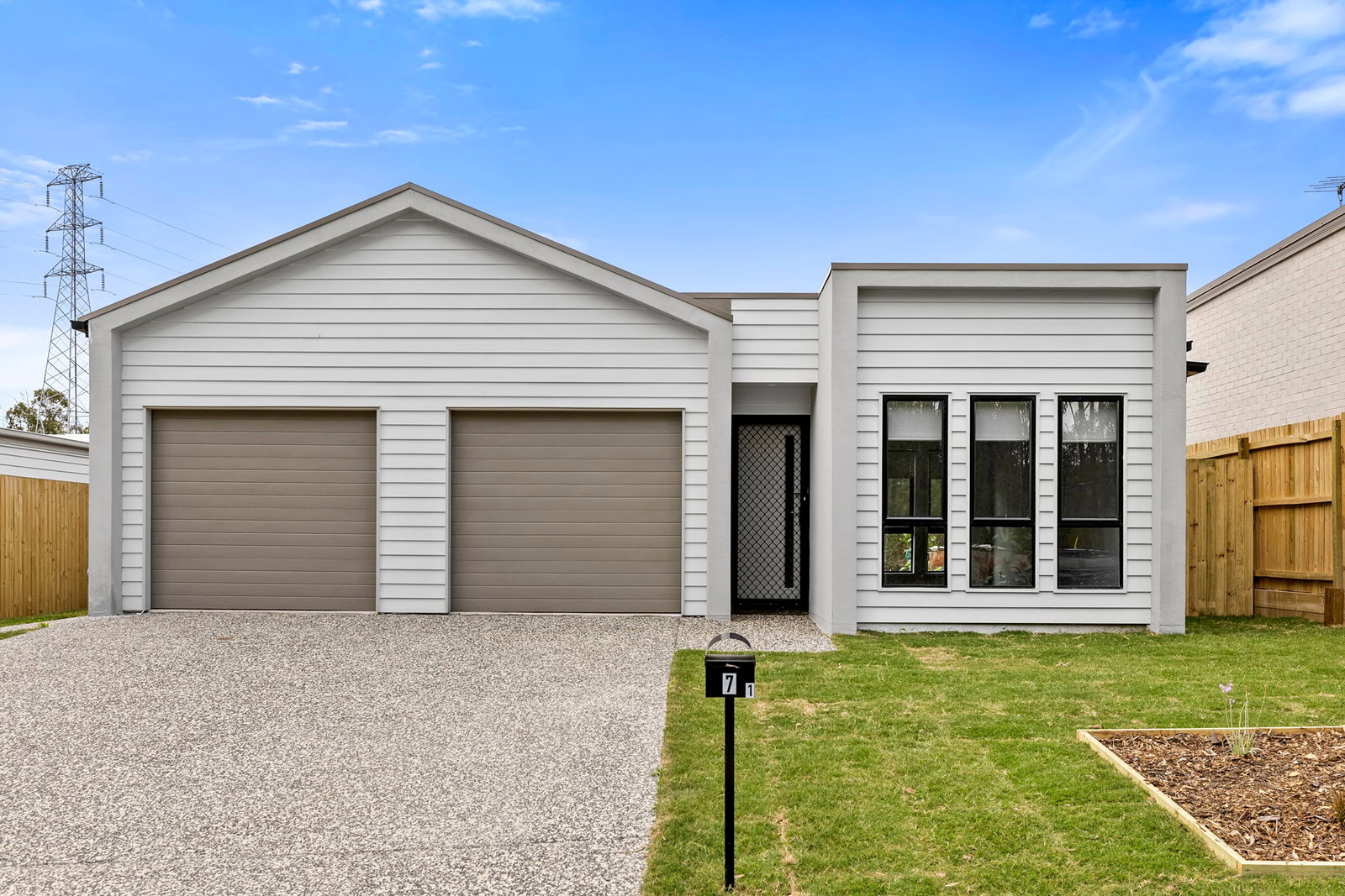 Main listing image for 2/7 Ratnam Rd, Redbank Plains  QLD  4301