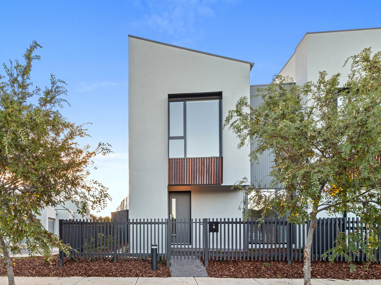 Main listing image for 6 Bearing Walk, Point Cook  VIC  3030