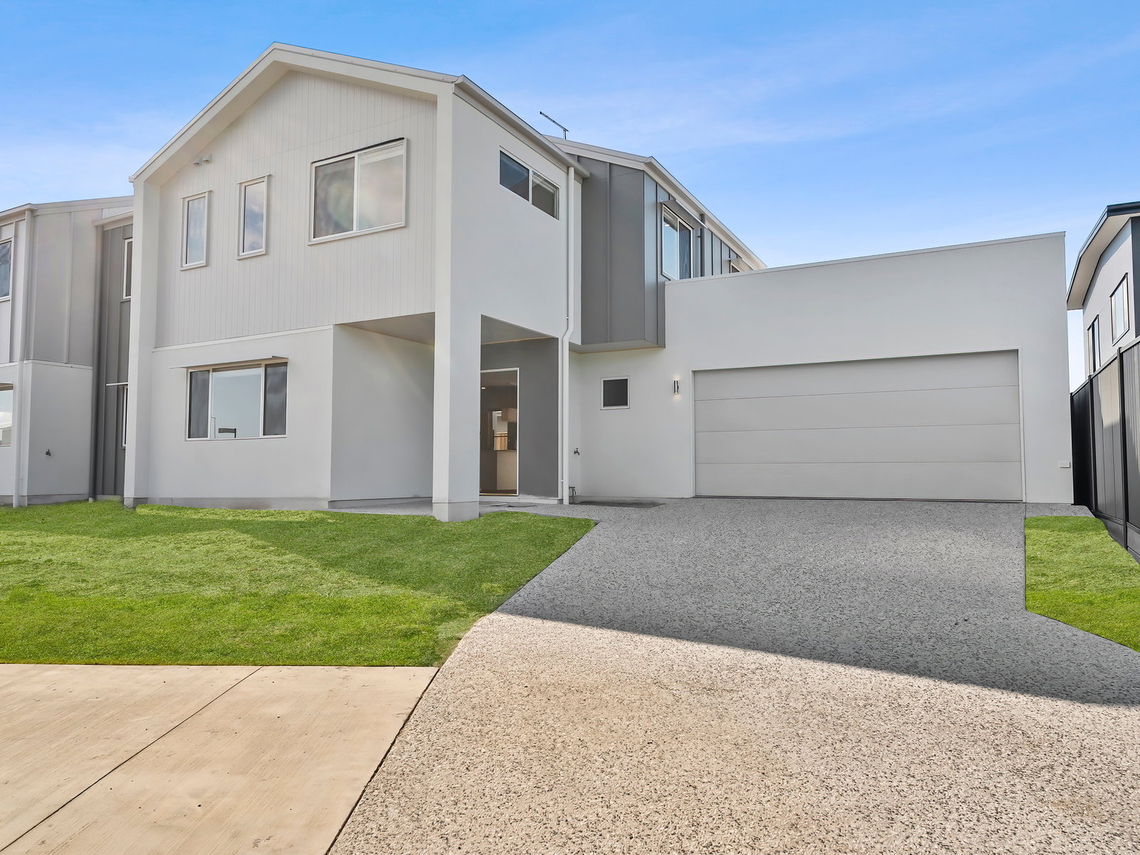 Main listing image for 77 Sugar Ml Rd, Palmview  QLD  4553