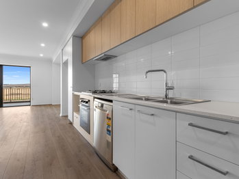 Image 4 for 33 Messara Walk, Truganina  VIC  3029