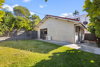 Image 4 for 1/4 Alicia St, Southport  QLD  4215