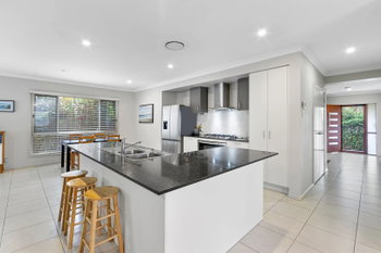 Image 4 for 21 Azahar St, Carseldine  QLD  4034