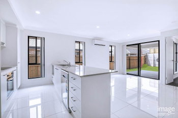 Image 3 for 1/14 Ludwig St, Leichhardt  QLD  4305