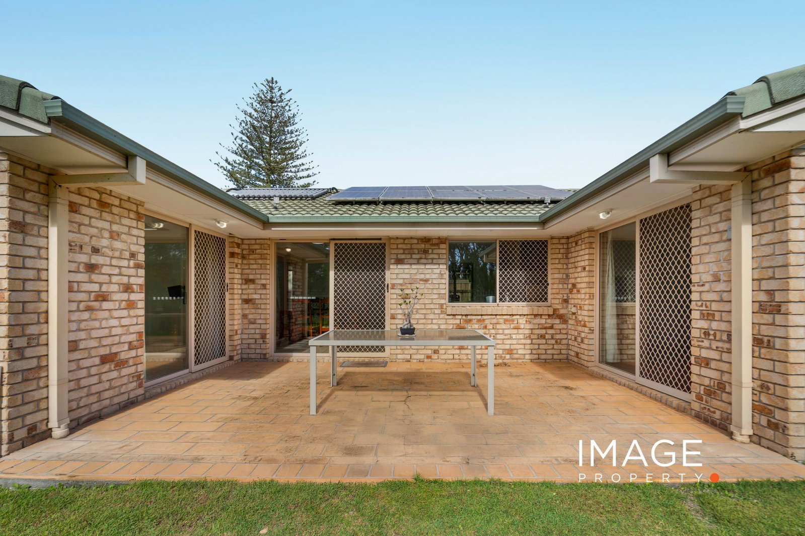 Main listing image for 72 Wishart Rd, Upper Mount Gravatt  QLD  4122