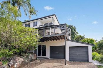 Image 3 for 4 Crystal Pacific Ct, Mount Coolum  QLD  4573