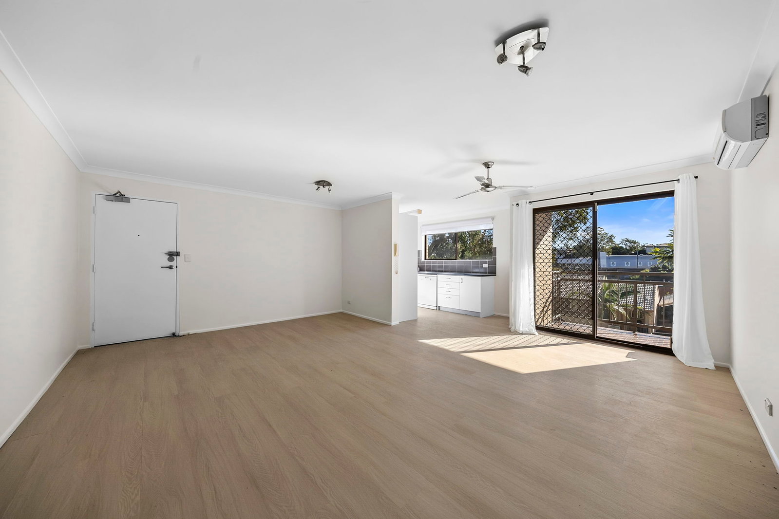 Main listing image for 5/45 Beatrice St, Taringa  QLD  4068
