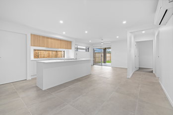Image 6 for 19 Polar Rd, Flagstone  QLD  4280