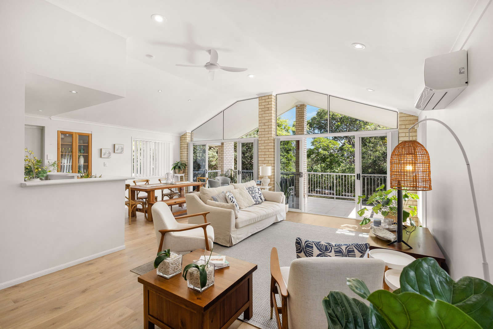 Main listing image for 3 Hume Parade, Currimundi  QLD  4551