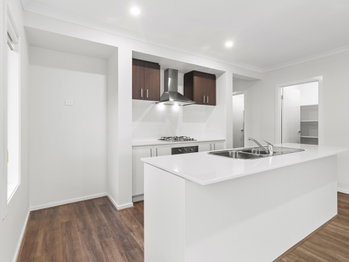 Image 3 for 30 Coollegrean Rd, Wollert  VIC  3750