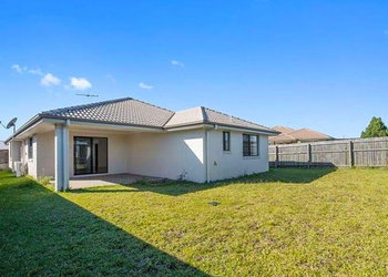 Image 5 for 30 Williams Cres, North Lakes  QLD  4509