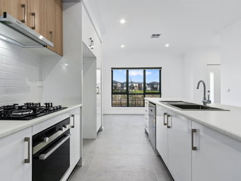 Image 3 for 17 Delosperma Mews, Clyde  VIC  3978