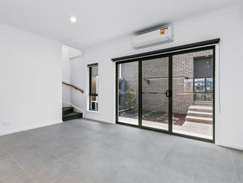 Image 5 for 17 Delosperma Mews, Clyde  VIC  3978