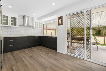 Image 5 for 98 Haldham Cres, Regents Park  QLD  4118