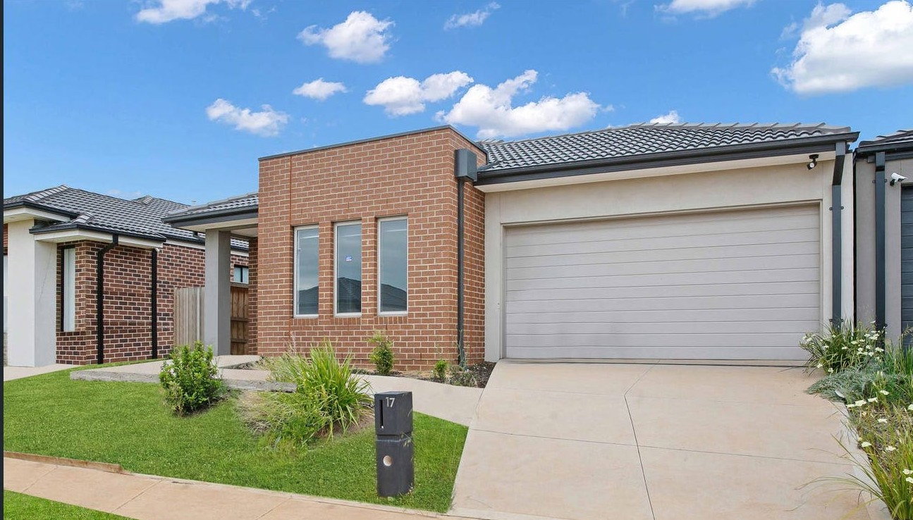 Main listing image for 17 Babina Ave, Melton South  VIC  3338