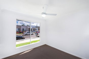 Image 5 for 3 Cygnet St, Fitzgibbon  QLD  4018