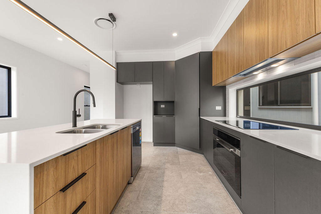 Main listing image for 6 Pyrite La, Keperra  QLD  4054