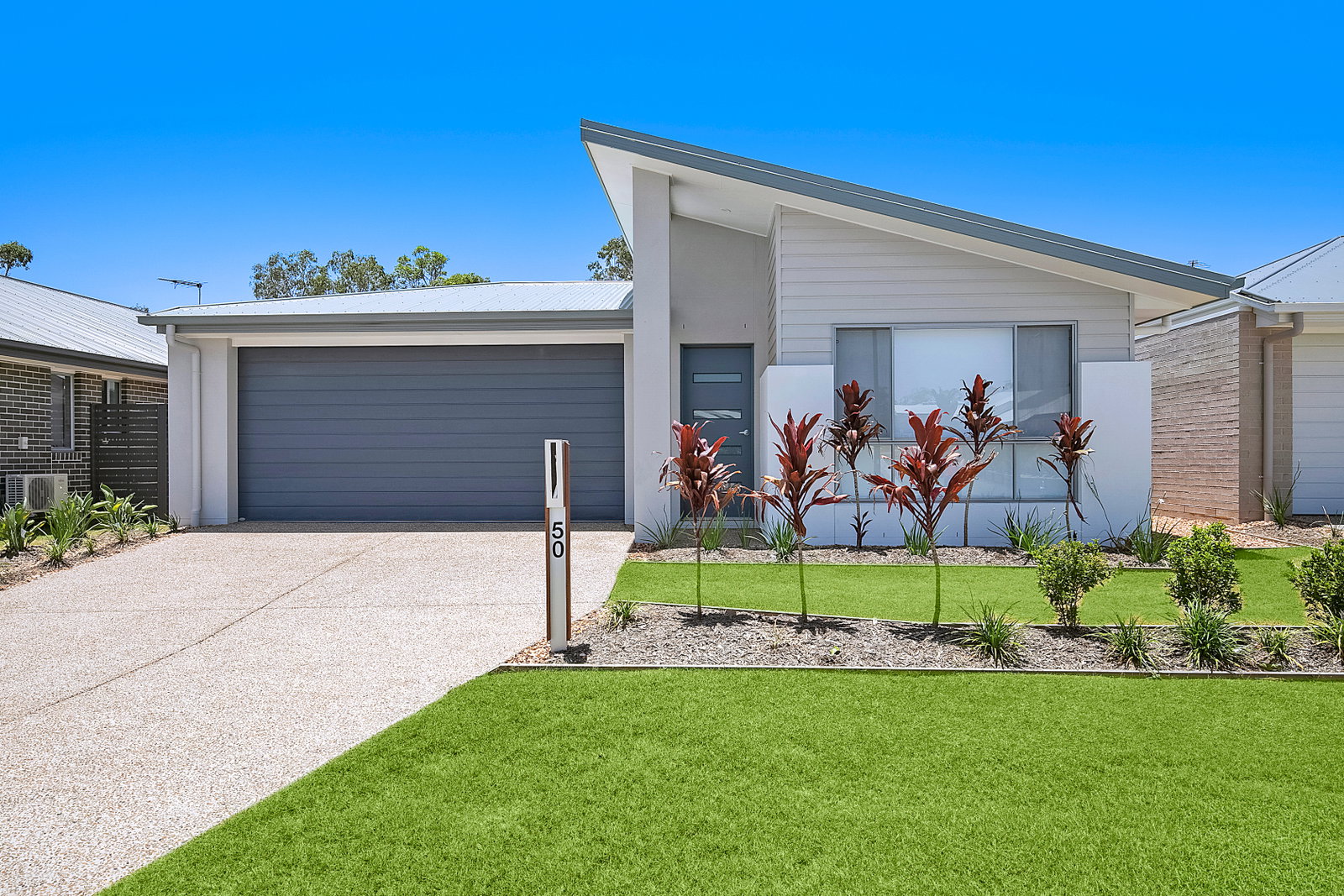 Main listing image for 50 Chambers Ridge Blvd, Park Ridge  QLD  4125