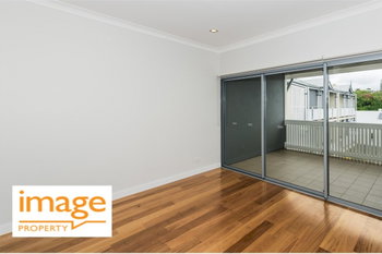 Image 3 for 1/66 Overend St, Norman Park  QLD  4170