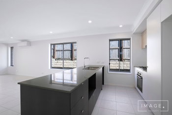Image 4 for 64 East Beaumont Rd, Park Ridge  QLD  4125