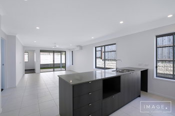 Image 5 for 64 East Beaumont Rd, Park Ridge  QLD  4125
