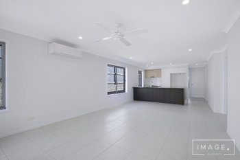 Image 3 for 64 East Beaumont Rd, Park Ridge  QLD  4125
