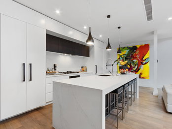 Image 3 for 195 Canterbury Road, St Kilda West  VIC  3182