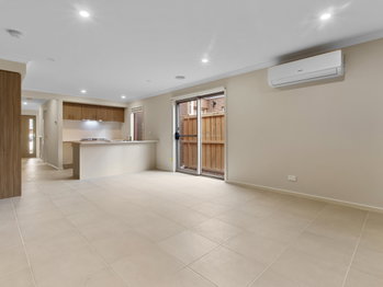Image 5 for 17 Elbert St, Charlemont  VIC  3217