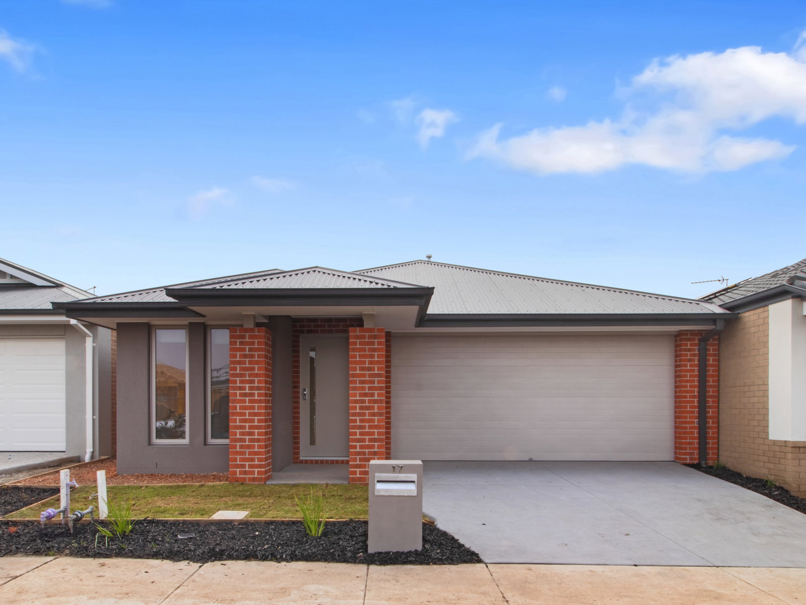 Main listing image for 17 Elbert St, Charlemont  VIC  3217